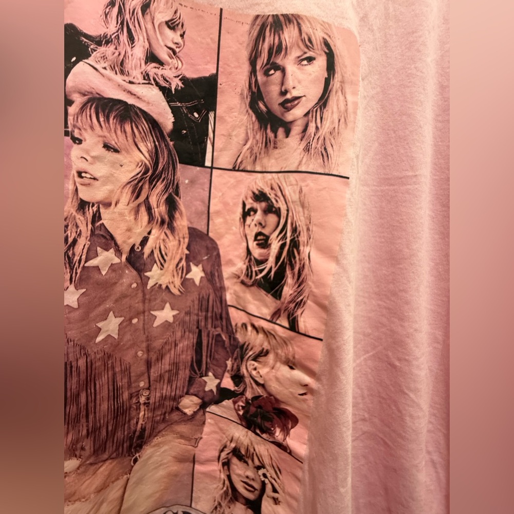 Taylor Swift. Make Market. Bubble Gum Pink Vinyl Print - Lover Era Tshirt. 3XL. - Picture 5 of 7